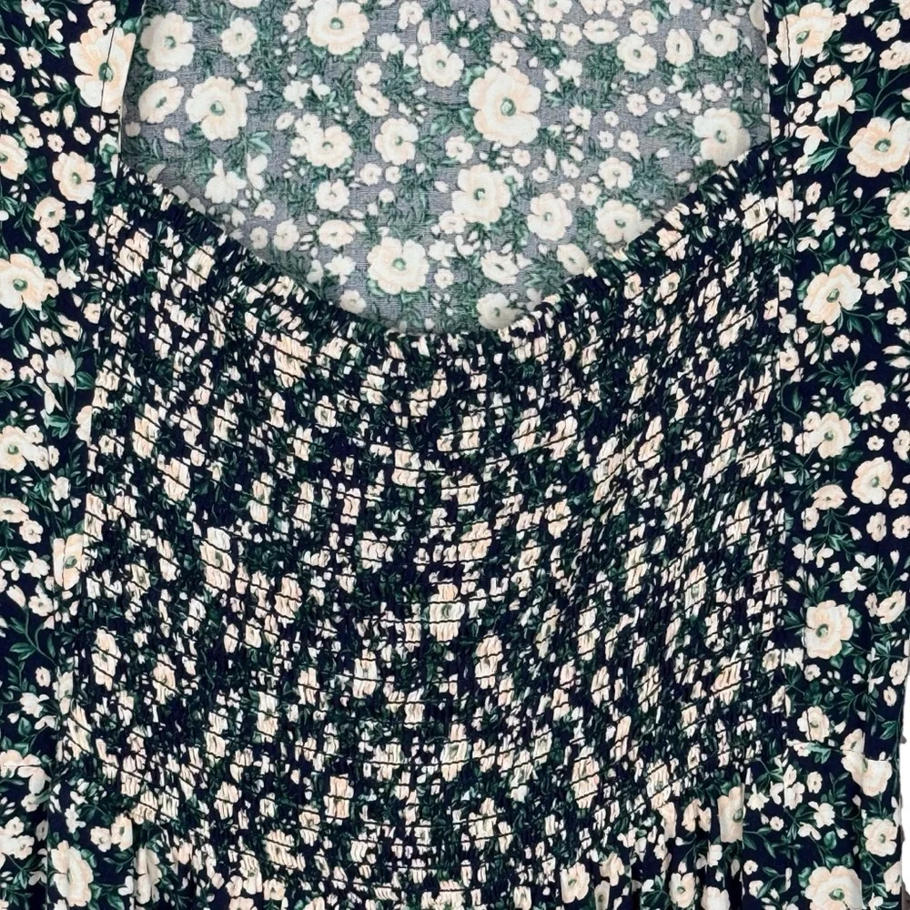 Old Navy Floral Puff Sleeve Midi Dress Open Back Navy Green Size 4X - Picture 10 of 16